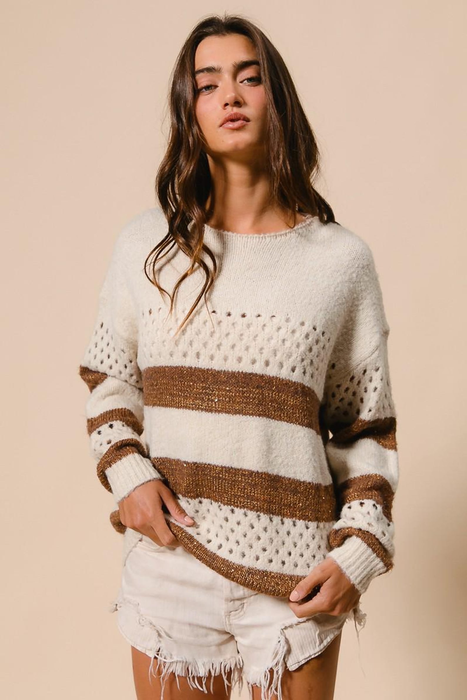Gestreifter Strickpullover in Creme und Braun – Ansicht 4