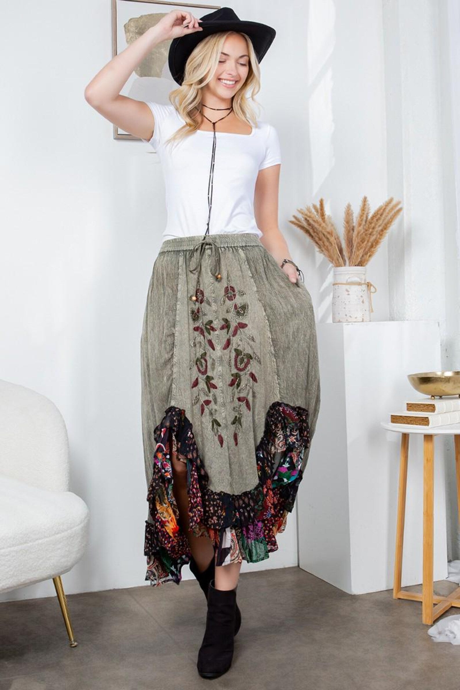 Geblümtes Midikleid mit Spitzenbesatz – Ansicht 2