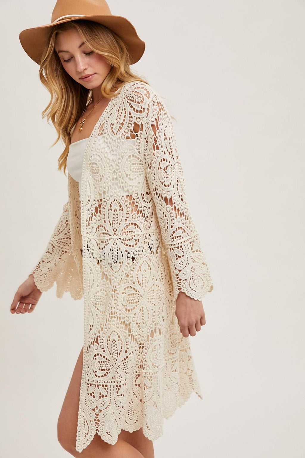 Langer Häkel-Cardigan in Creme – Ansicht 4