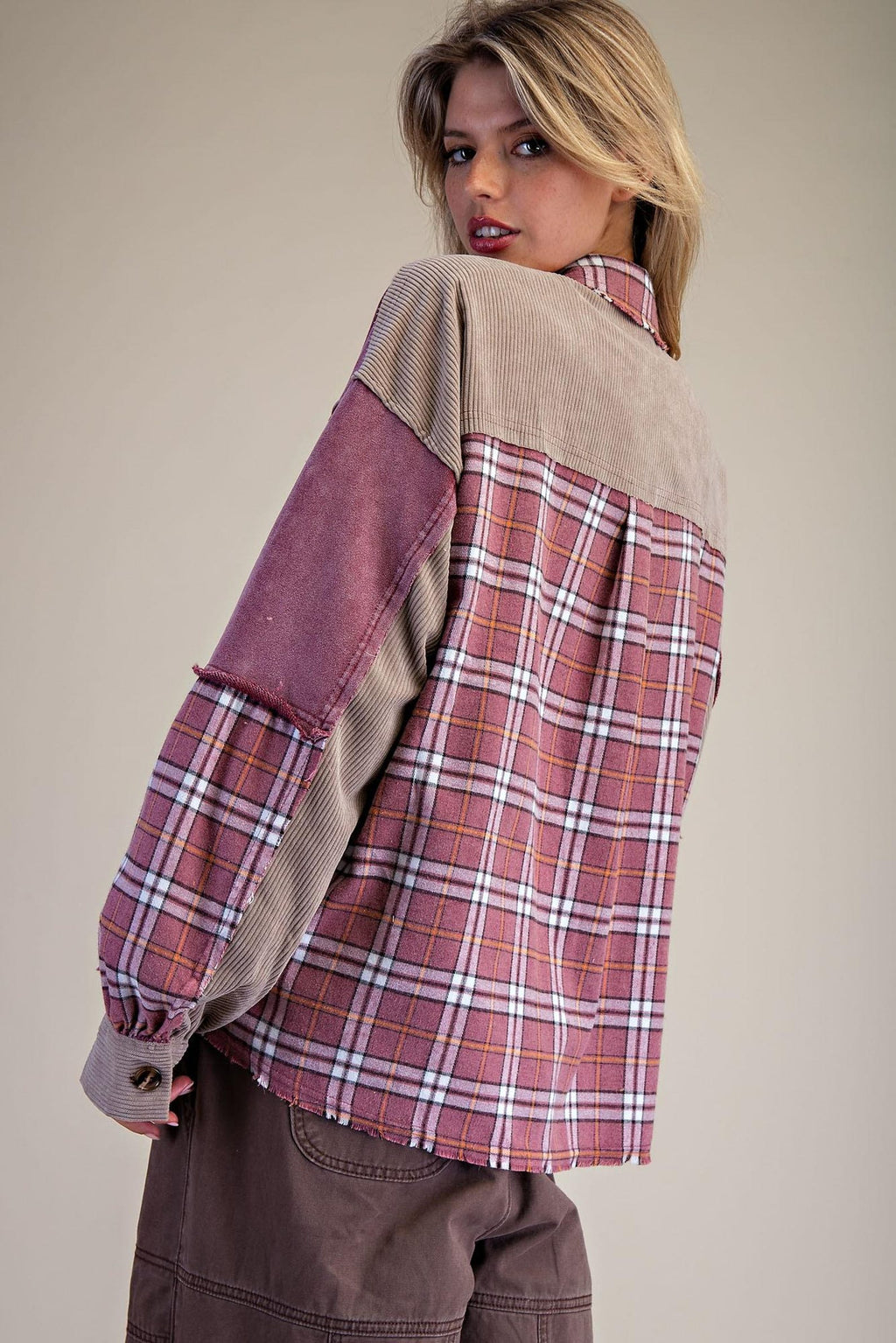 Jeansjacke mit floralem Patchwork – Ansicht 5
