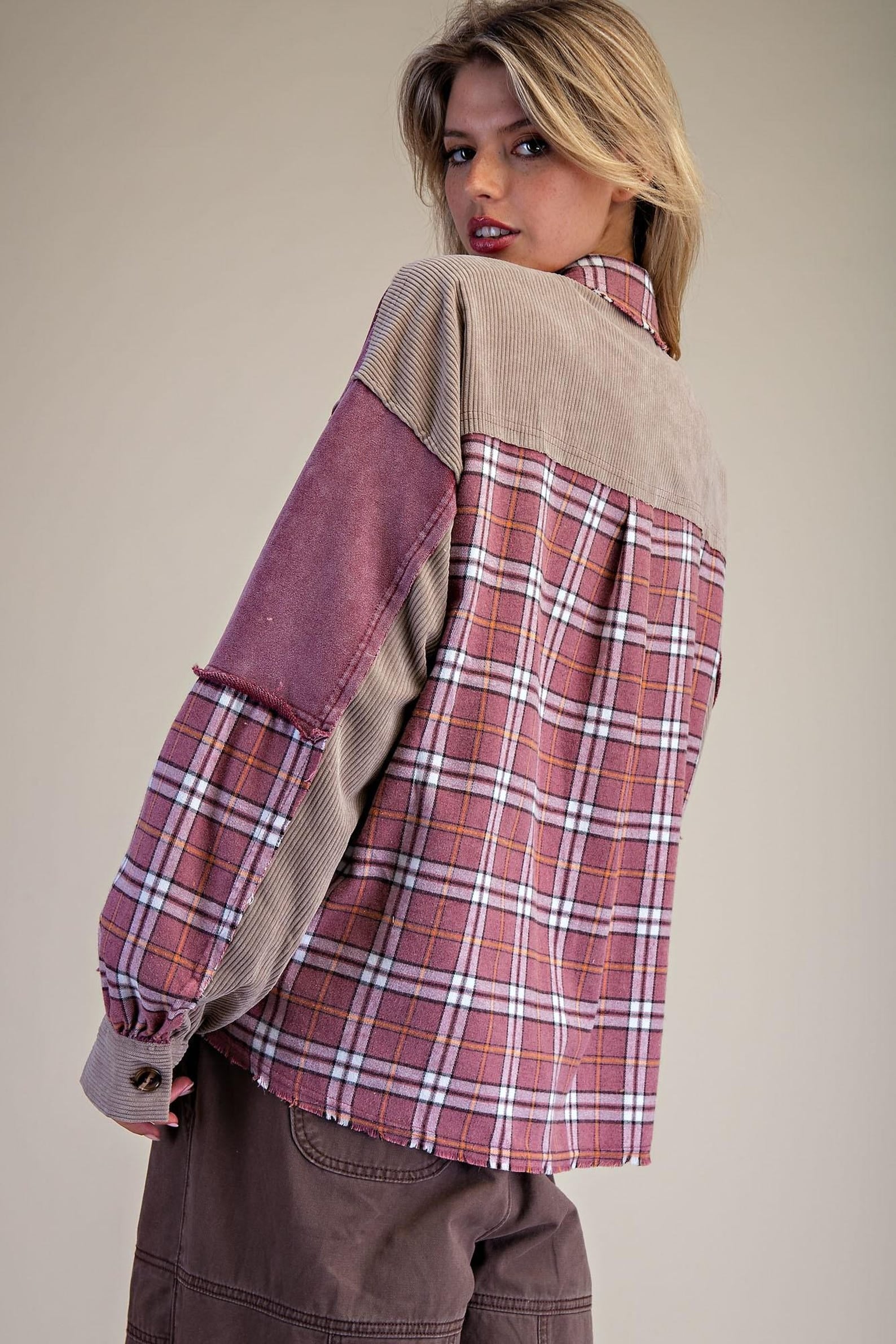 Jeansjacke mit floralem Patchwork – Ansicht 5