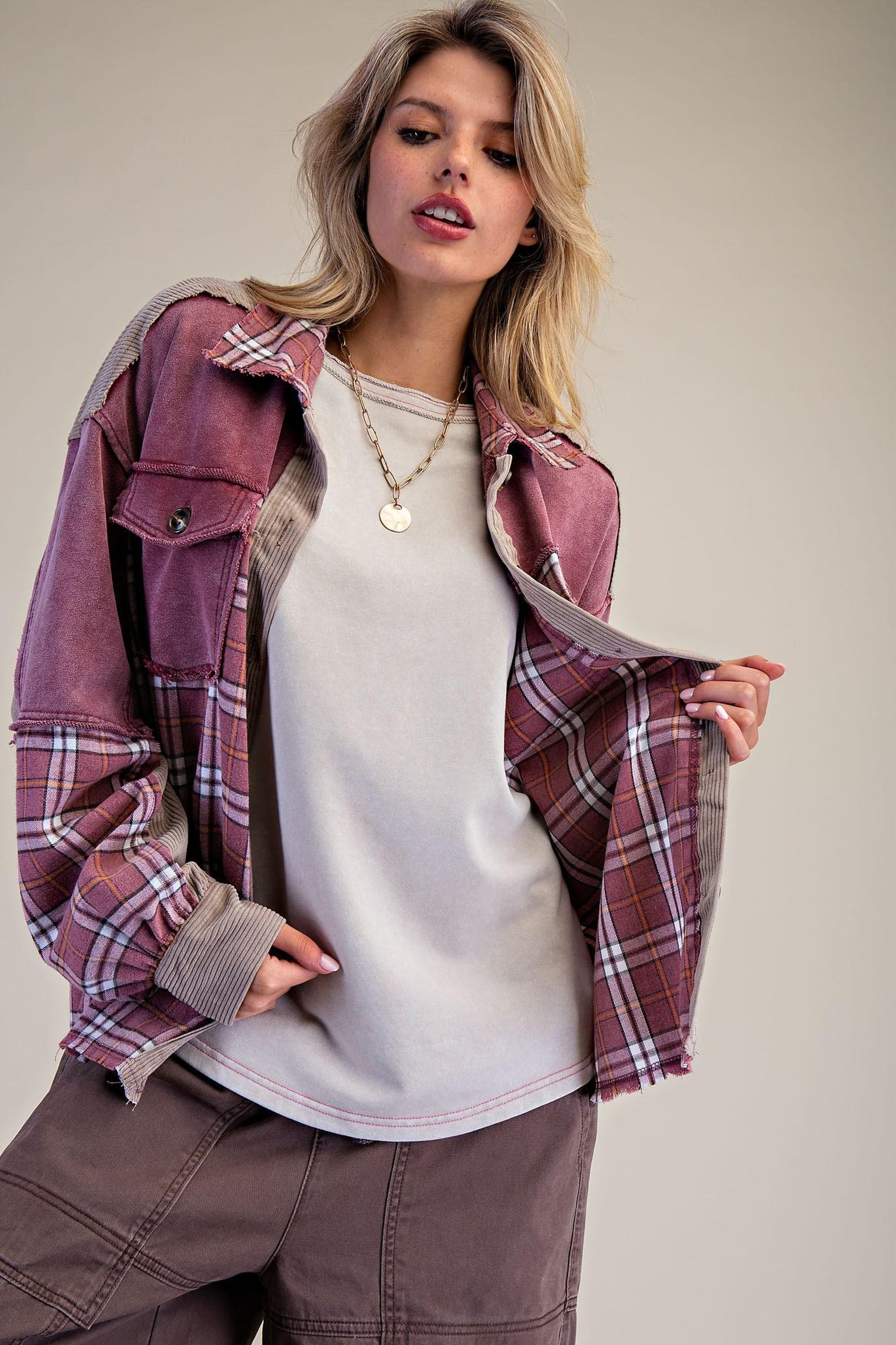 Jeansjacke mit floralem Patchwork – Ansicht 4