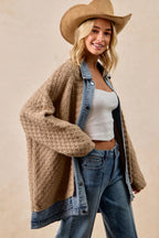 Langer Cardigan mit Denim-Details – Ansicht 4