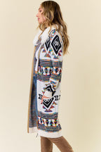 Cardigan mit grafischem Muster und Kapuze – Ansicht 5