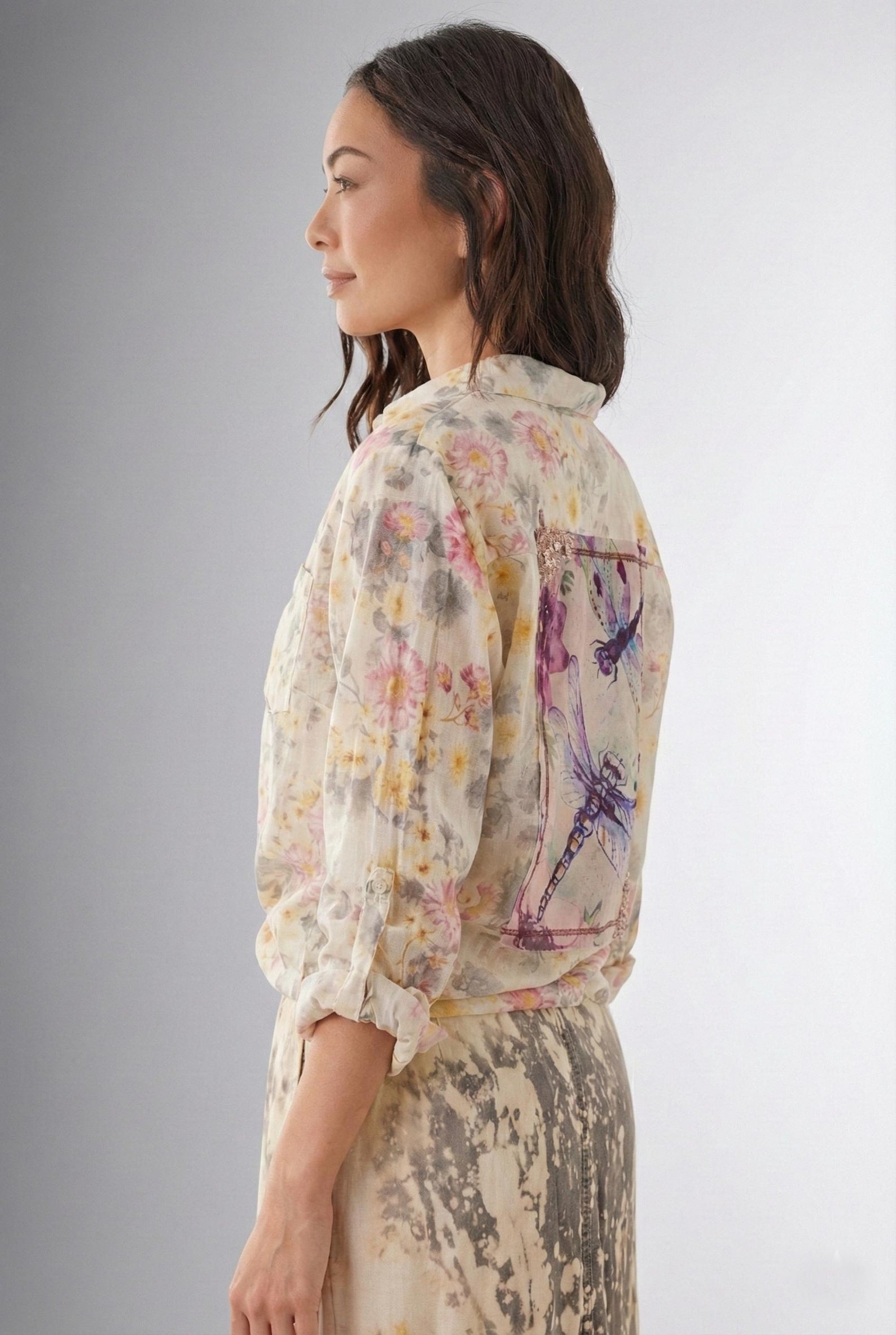 Patchwork-Bluse mit Libellenmotiv – Ansicht 3