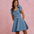 Jeans-Minikleid mit Punkten