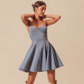 Jeans-Minikleid mit Korsagen-Details